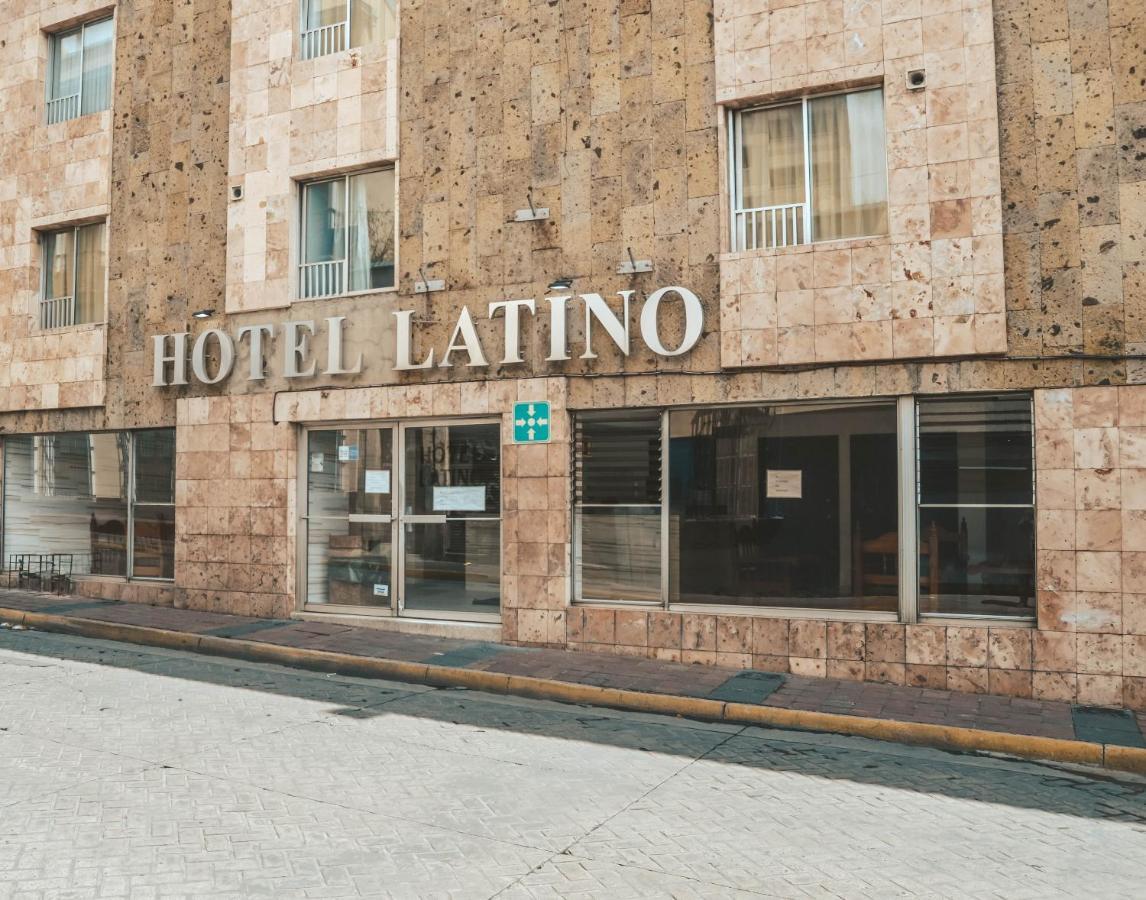Hotel Latino Гвадалахара Экстерьер фото